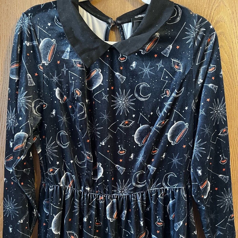 Disney Her Universe Hocus Pocus Black Velvet Dress